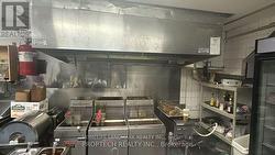 3238 YONGE STREET  Toronto, ON M4N 2L4