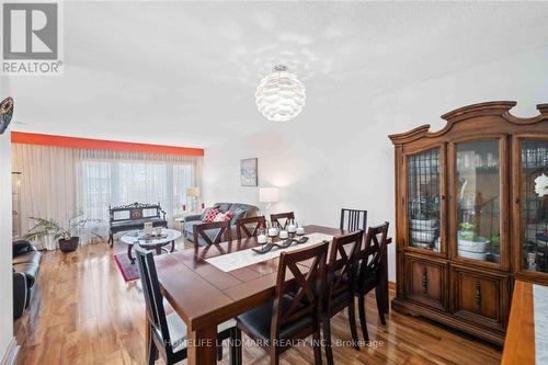 2797 Windjammer Road, Mississauga, ON - Indoor Photo Showing Dining Room