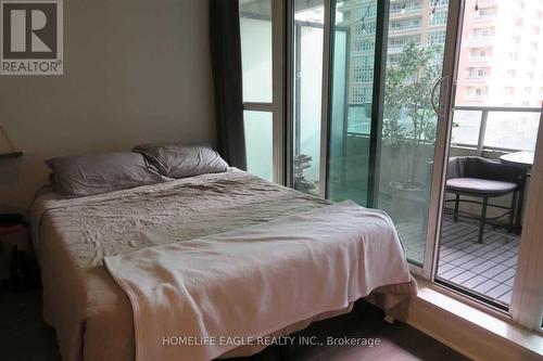309 - 150 East Liberty Street, Toronto, ON - Indoor Photo Showing Bedroom