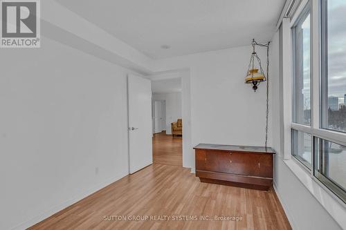 Huge Den - 317 - 1200 The Esplanade North Road, Pickering, ON - Indoor Photo Showing Other Room