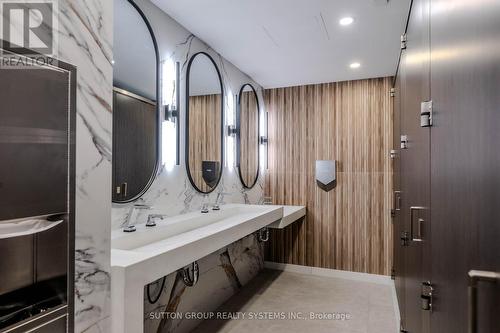 317 - 1200 The Esplanade North Road, Pickering, ON - Indoor Photo Showing Bathroom