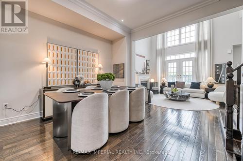 21 Mackenzie'S Stand Avenue, Markham, ON - Indoor Photo Showing Living Room