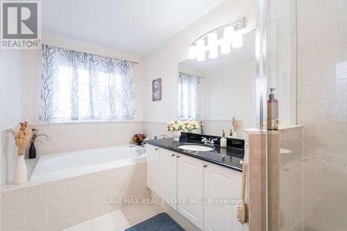 3452 Eglinton Avenue W, Mississauga, ON - Indoor Photo Showing Bathroom