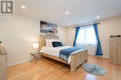 3452 Eglinton Avenue W, Mississauga, ON - Indoor Photo Showing Bedroom