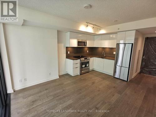 1211 - 25 Richmond Street E, Toronto, ON - Indoor Photo Showing Kitchen