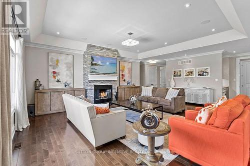 327 Sunnybrae Avenue, Innisfil, ON - Indoor Photo Showing Living Room With Fireplace