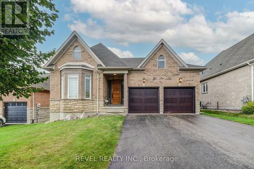 126 Aberfoyle Mill Crescent, Puslinch, ON - Outdoor With Facade