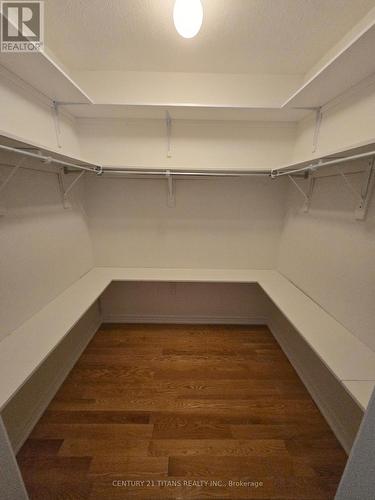 10 Willow Landing, Markham, ON - Indoor With Storage