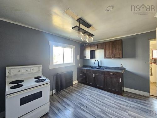 35 School Street, Glace Bay, NS 