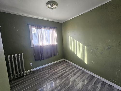 35 School Street, Glace Bay, NS 