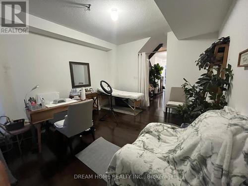 21 Globemaster Lane, Richmond Hill, ON - Indoor Photo Showing Office