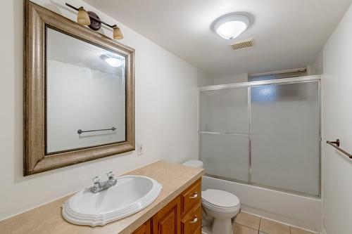 Salle de bains - 990 Rue Renoir, Brossard, QC - Indoor Photo Showing Bathroom