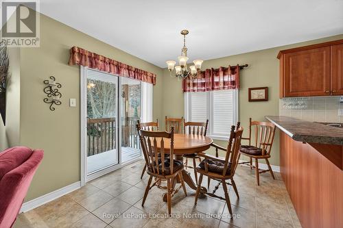 15 Princess Point Drive, Wasaga Beach, ON - Indoor Photo Showing Dining Room