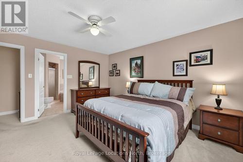 15 Princess Point Drive, Wasaga Beach, ON - Indoor Photo Showing Bedroom
