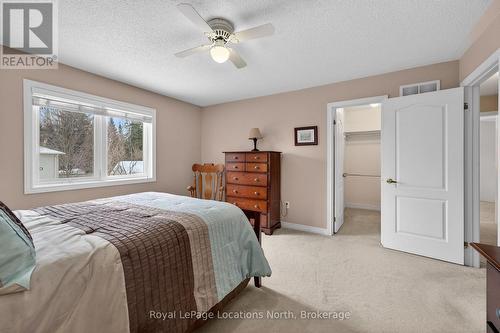 15 Princess Point Drive, Wasaga Beach, ON - Indoor Photo Showing Bedroom