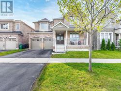 16 CLONCURRY STREET  Brampton, ON L6P 4G3