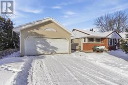 724 ST ANTOINE STREET  Cornwall, ON K6H 7G9