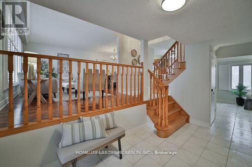 16 Mansfield Crescent, Whitby, ON - Indoor Photo Showing Other Room