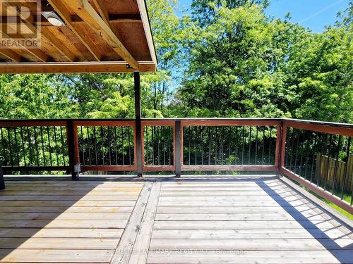 16 Mansfield Crescent, Whitby, ON - Outdoor