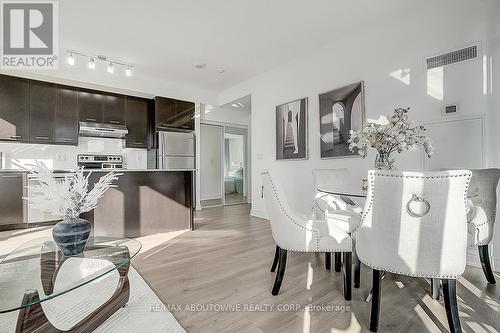2005 - 360 Square One Drive, Mississauga, ON - Indoor Photo Showing Dining Room