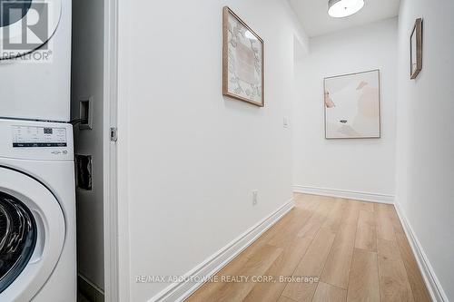 2005 - 360 Square One Drive, Mississauga, ON - Indoor Photo Showing Laundry Room