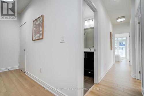 2005 - 360 Square One Drive, Mississauga, ON - Indoor Photo Showing Other Room