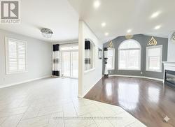 1-271 RYERSON CRESCENT  Oshawa, ON L1G 8B7