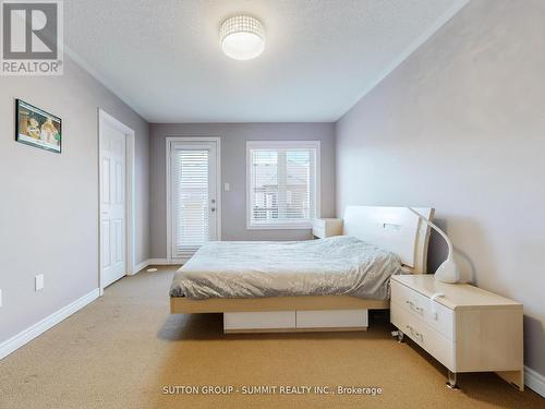 3050 Eberly Woods Drive, Oakville, ON - Indoor Photo Showing Bedroom