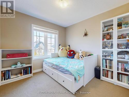 3050 Eberly Woods Drive, Oakville, ON - Indoor Photo Showing Bedroom