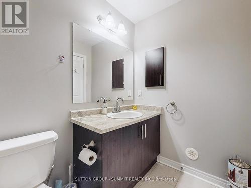 3050 Eberly Woods Drive, Oakville, ON - Indoor Photo Showing Bathroom