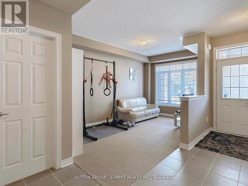 3050 Eberly Woods Drive, Oakville, ON - Indoor Photo Showing Other Room