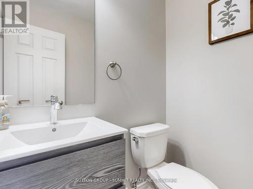 3050 Eberly Woods Drive, Oakville, ON - Indoor Photo Showing Bathroom