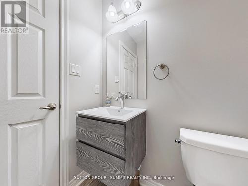 3050 Eberly Woods Drive, Oakville, ON - Indoor Photo Showing Bathroom