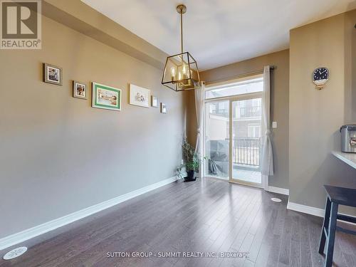 3050 Eberly Woods Drive, Oakville, ON - Indoor Photo Showing Other Room