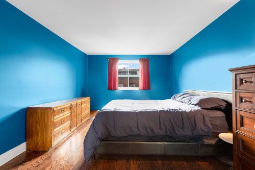 Chambre à coucher principale - 301-1390 Rue Hyman, Montréal (Pierrefonds-Roxboro), QC - Indoor Photo Showing Bedroom