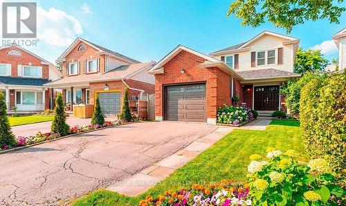 33 MOSSGROVE COURT  Clarington, ON L1E 1P3