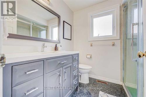 3203 Dovetail Mews, Mississauga, ON - Indoor Photo Showing Bathroom