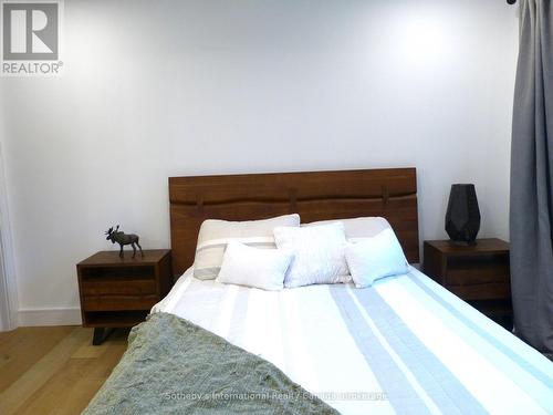 31 Slalom Gate Road, Collingwood, ON - Indoor Photo Showing Bedroom