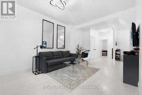 39 Division Street, Hamilton, ON - Indoor