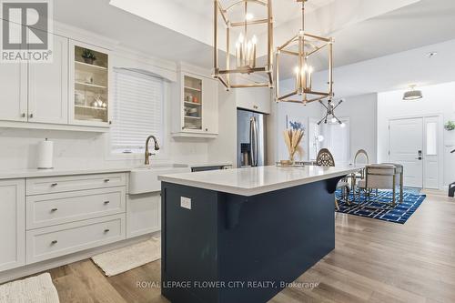 13 Grafton Avenue, Hamilton, ON - Indoor Photo Showing Kitchen With Upgraded Kitchen