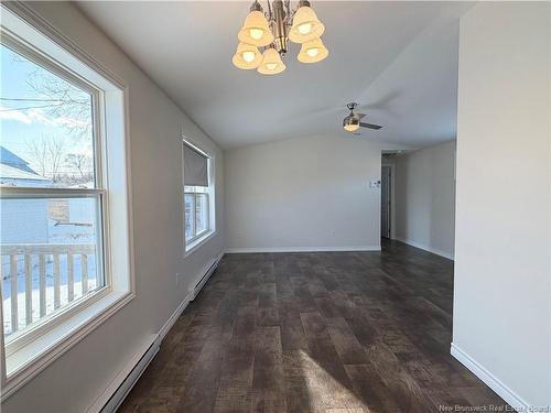 525 Kent Ave, Bathurst, NB 