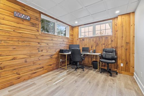 Bureau - 520 Rue Main, Hudson, QC - Indoor