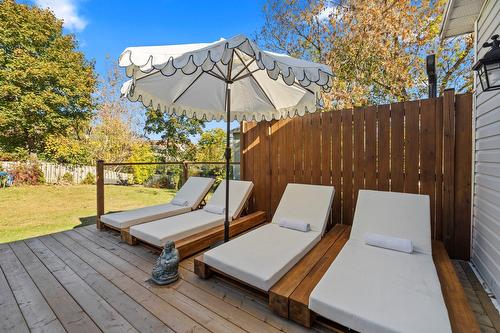 Cour - 520 Rue Main, Hudson, QC - Outdoor With Deck Patio Veranda