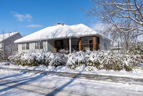 Façade - 520 Rue Main, Hudson, QC - Outdoor