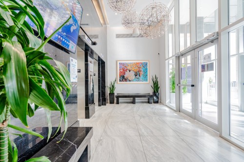 Reception area - 405-1211 Rue Drummond, Montréal (Ville-Marie), QC - Indoor Photo Showing Other Room