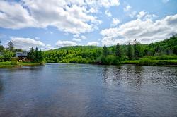 Access to a body of water - 