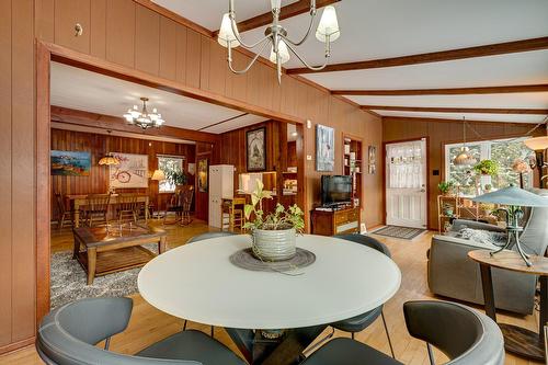 Vue d'ensemble - 931 Ch. Des Cèdres, Sainte-Adèle, QC - Indoor Photo Showing Dining Room