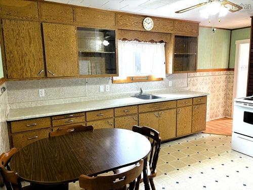 8931 Hwy#209 Highway, Fox River, NS 