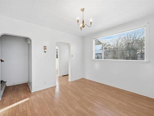 13 Franklyn Street, Dartmouth, NS 