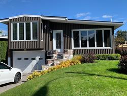 316 Rue des Chênes  Mont-Laurier, QC J9L 2H2